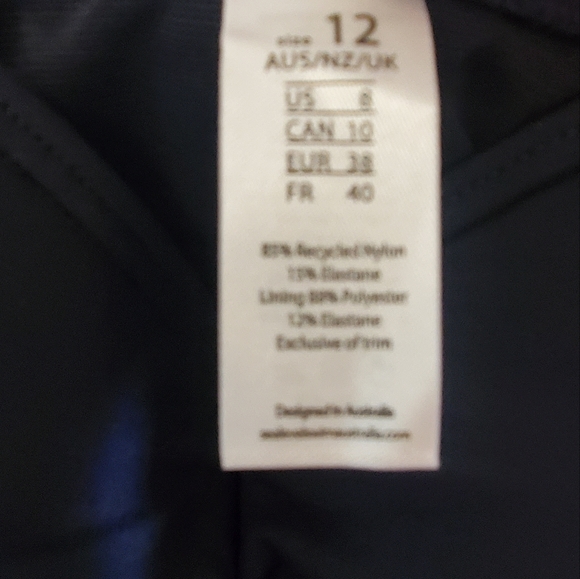 Sea level Eco Essentials Twist Front One Piece size 12 - Picture 4 of 7